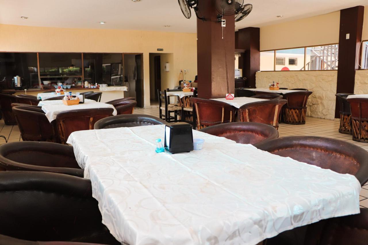 Hotel Gina Tecomán Dış mekan fotoğraf